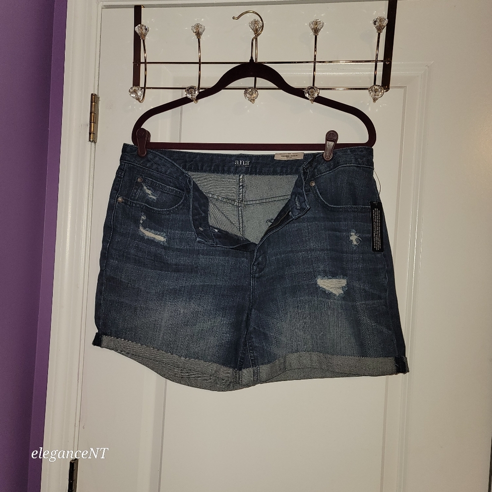 A.N.A Blue Distressed Denim Jean Shorts with Raw Hem Sz: 16 NWT - Picture 4 of 8